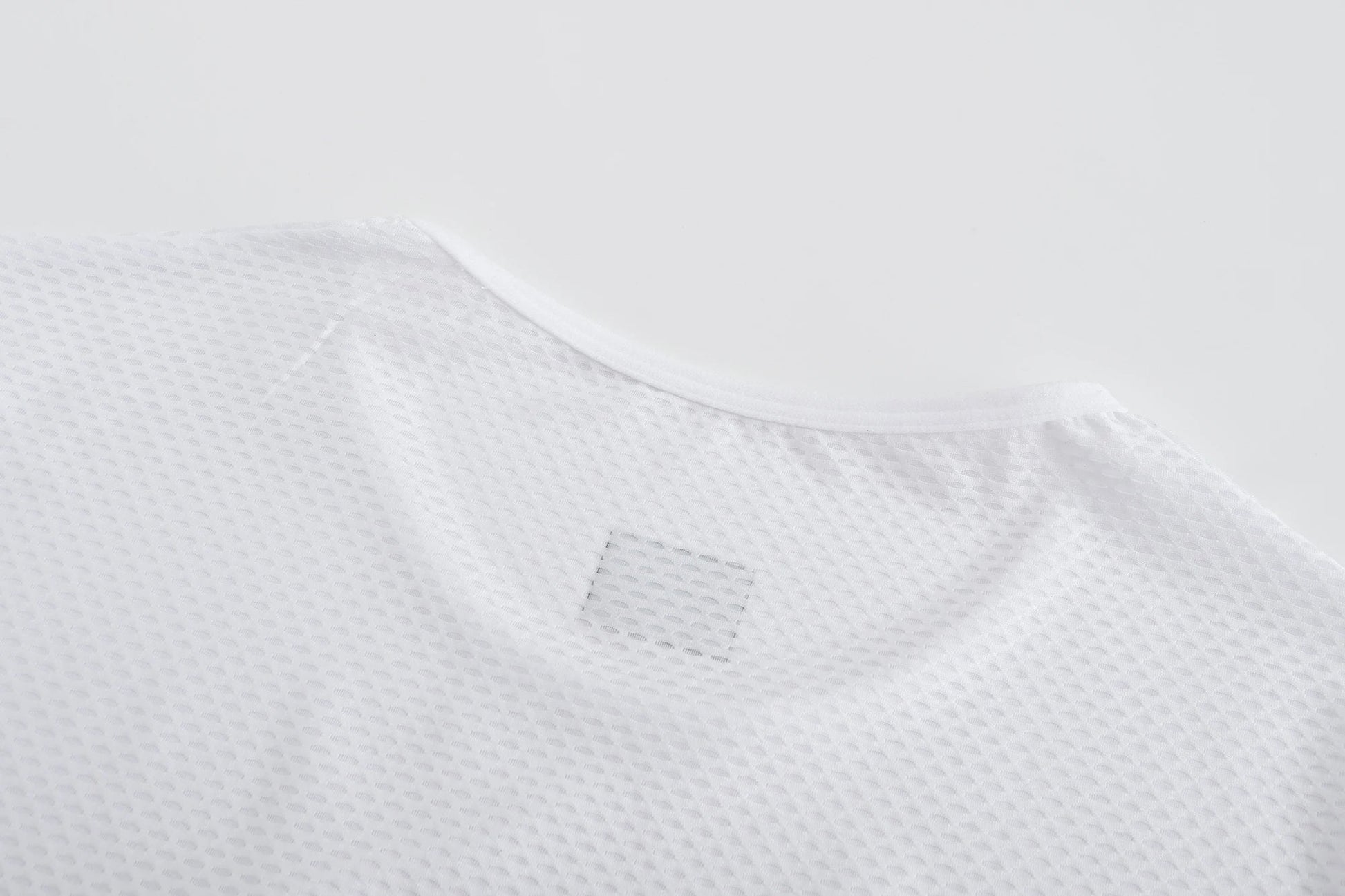 Mesh Baselayer – Atmungsaktives Funktionsshirt - Viamilo